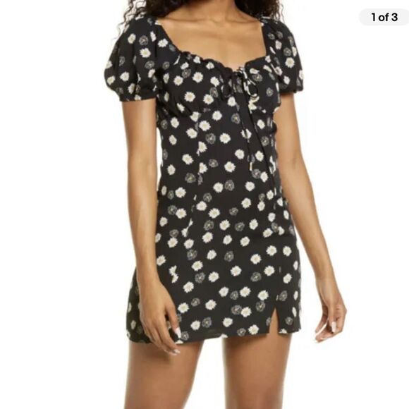 NWT Nordstrom BP Ditsy Floral Tie Front Minidress Black/White Daisy Size Medium - Picture 1 of 10